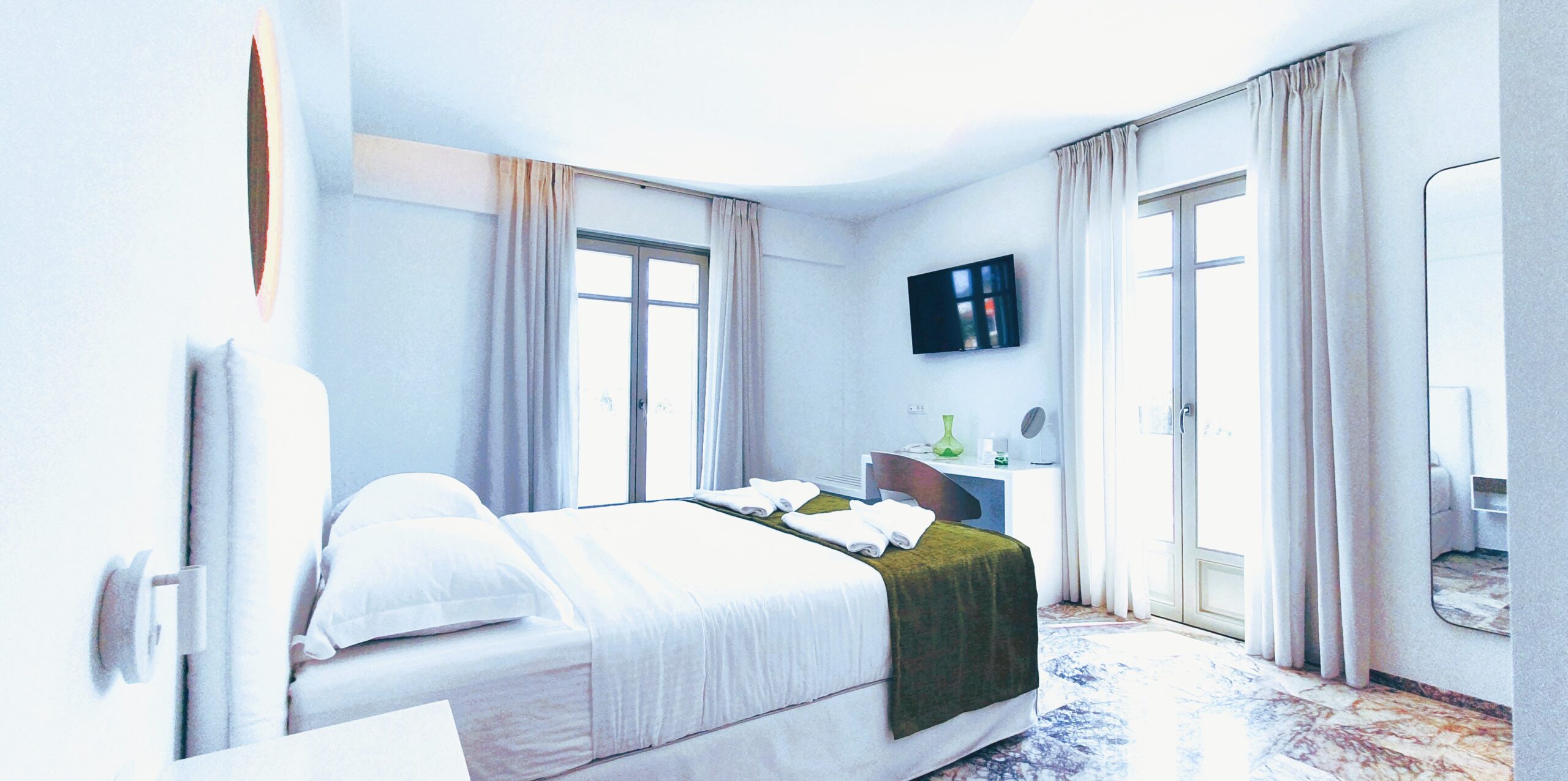 Premium Delight Room